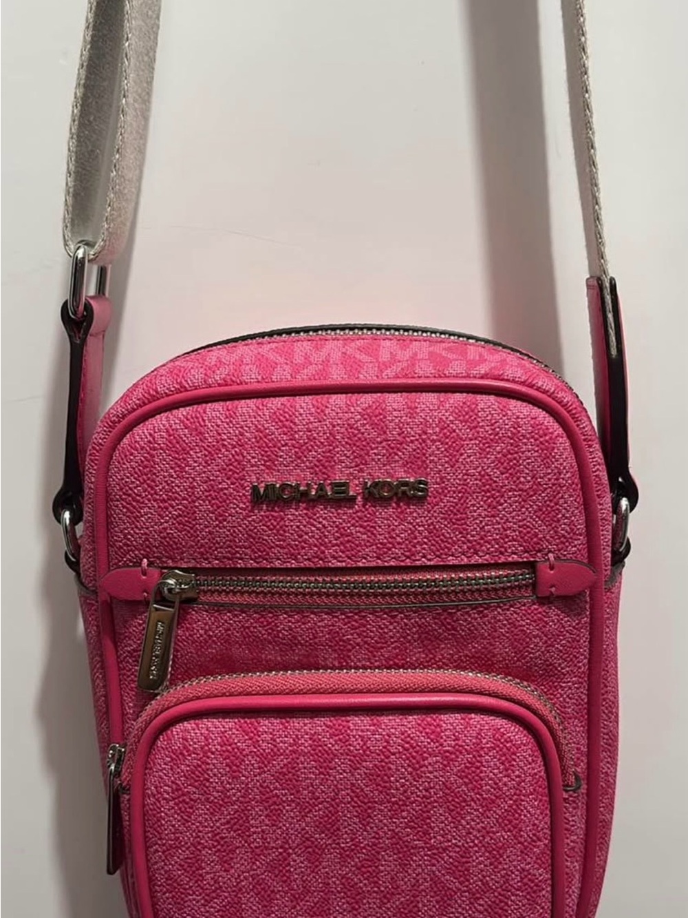 Michael Kors Hot Pink Signature Crossbody Camera Bag